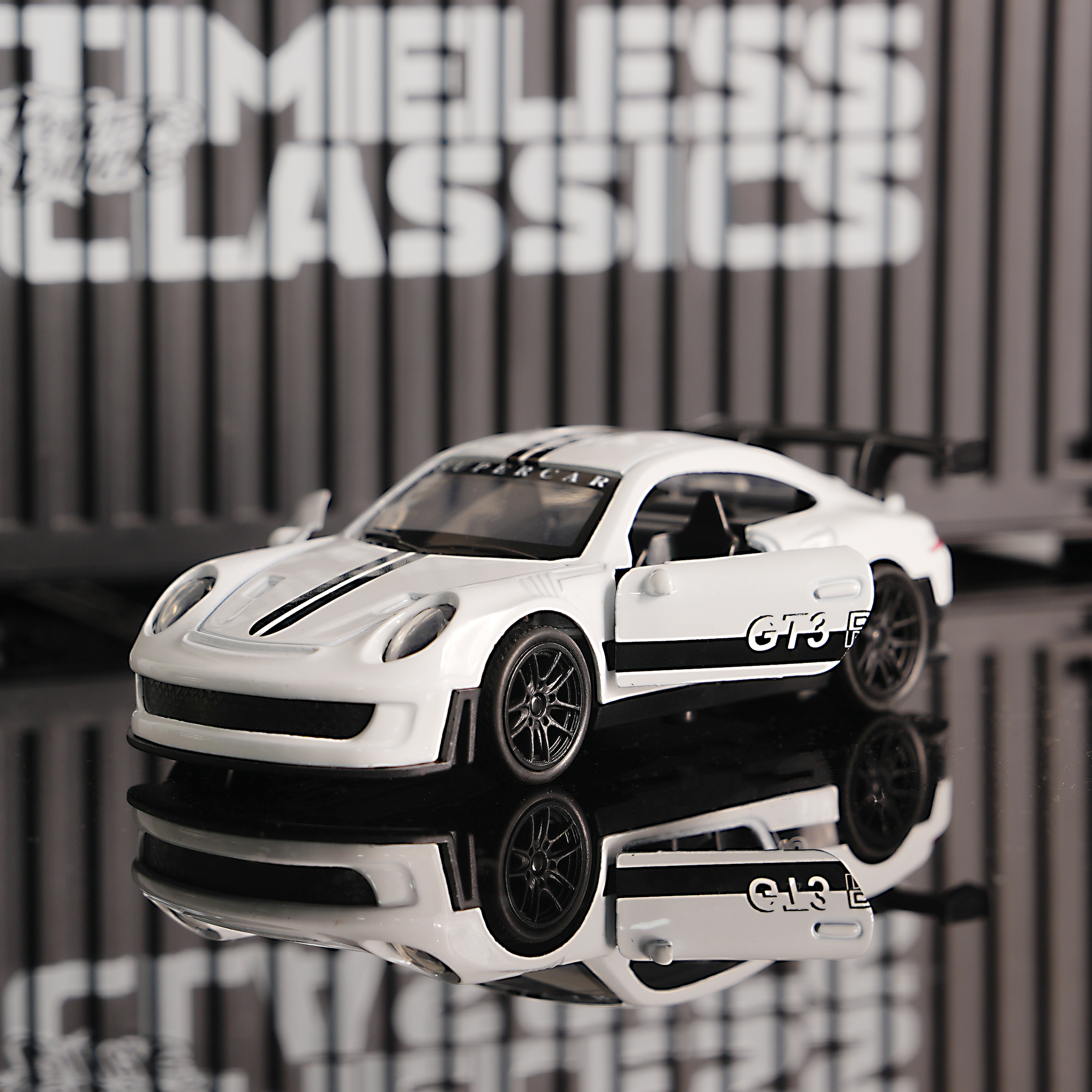 1:32 White Gt3 Rs Alloy Race C - огляд і ціна Kids Y Toys